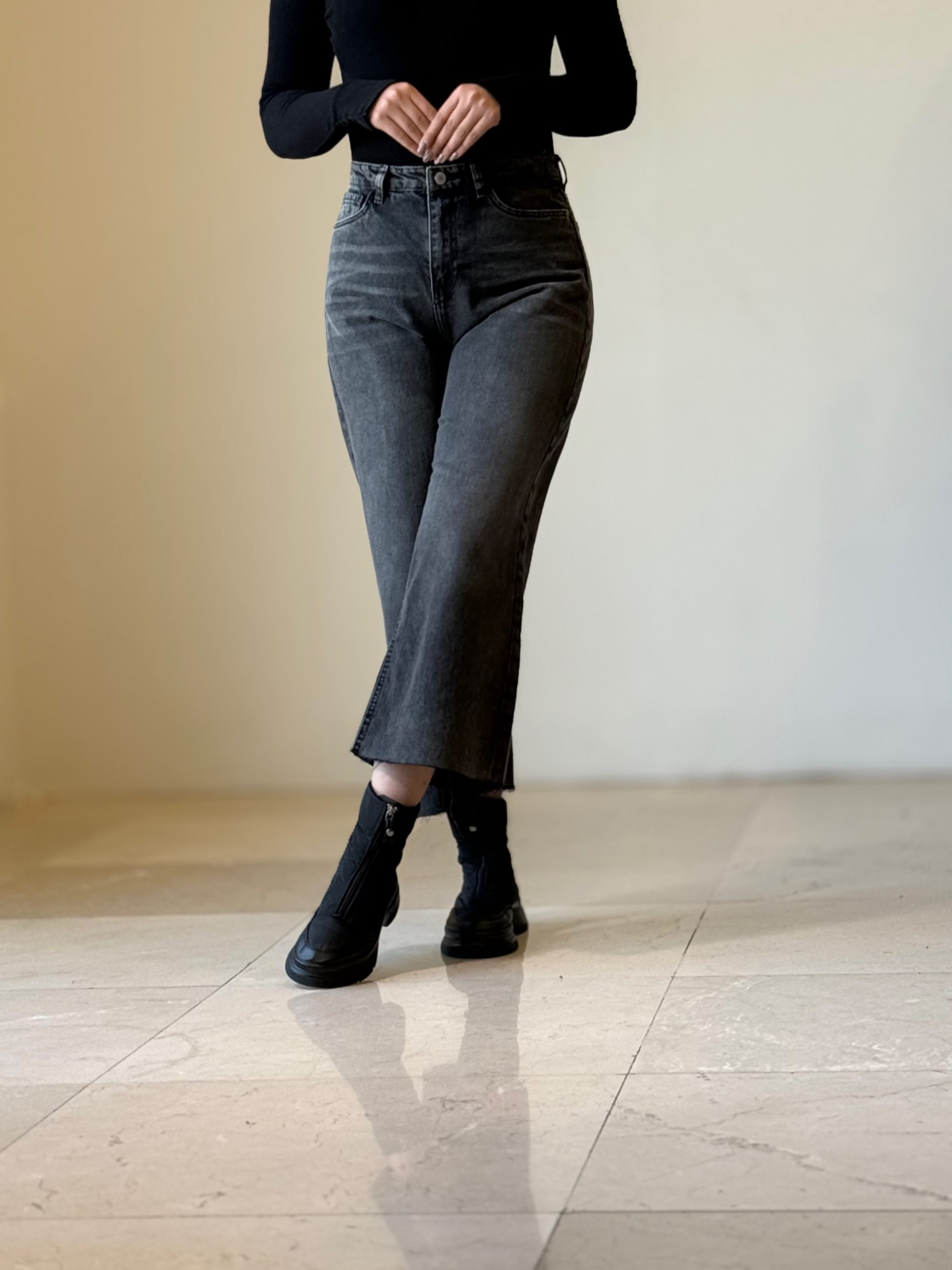 IMG_1900 شلوار جین crop baggy کد ۲۰۵۲۹ - Image 1