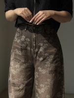 شلوار جین پترن گل miu miu کد ۲۲۳۹۰۹ - Image 4