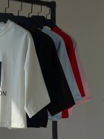 تیشرت کراپ لویی فیس کد۴۱۲۰ - Image 3
